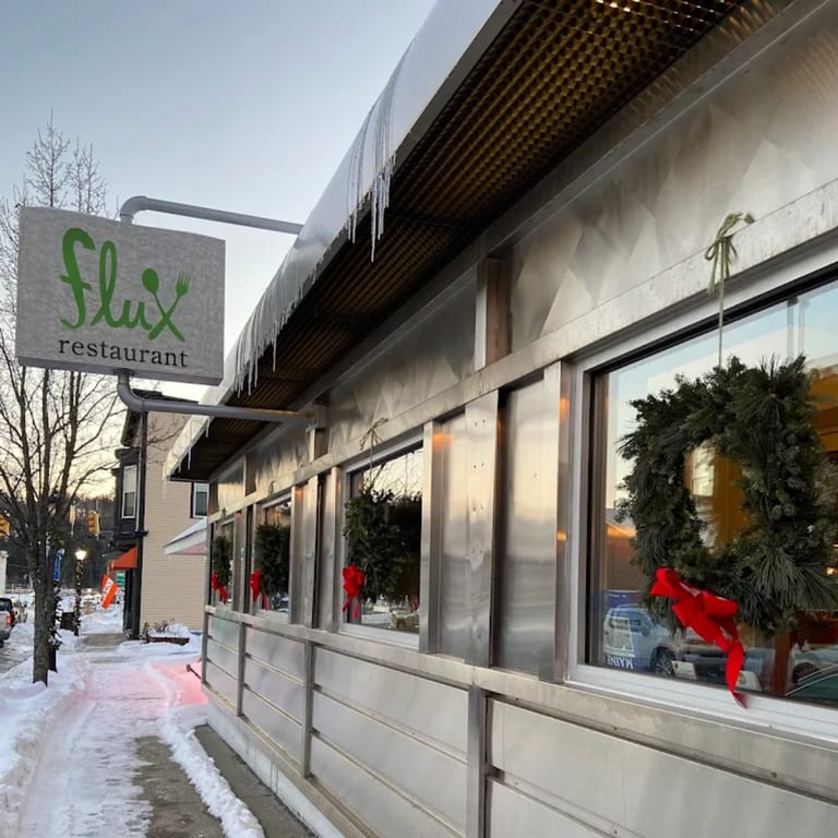 Welcome to Flux Restaurant & Bar