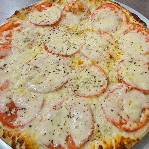 Fresh Tomato Pizza (12-cut).