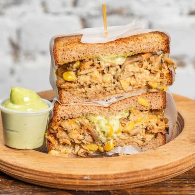 Delicious Turkey Sandwiches: A Must-Try!