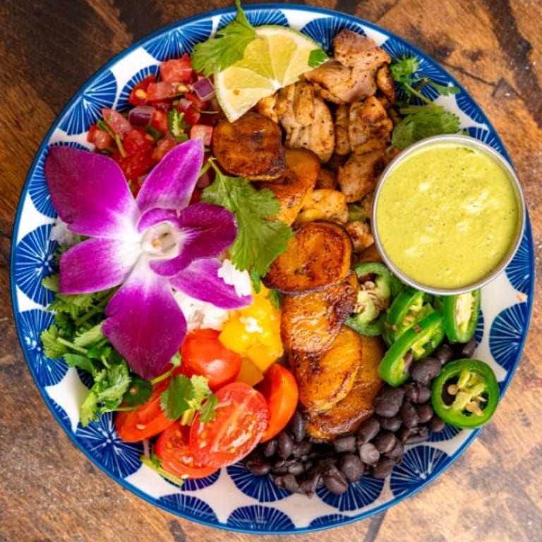 Fresh Salads: Healthy, Vegan, and Gluten-Free Options