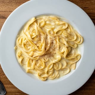 Fettuccine Alfredo