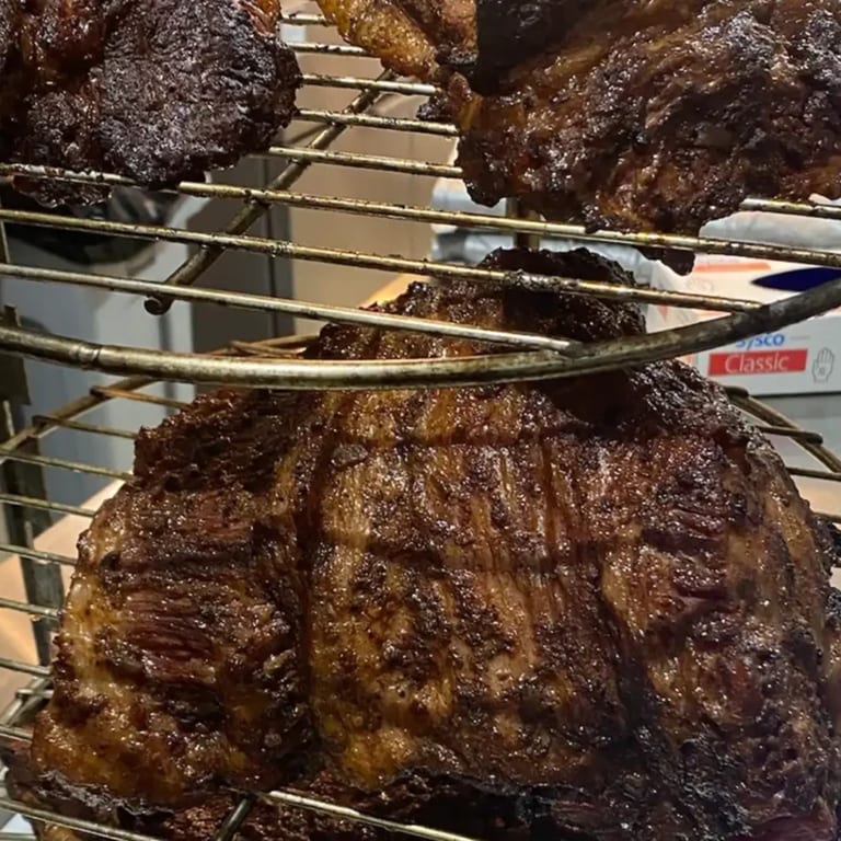 ElEVate Your Taste with Bold Texas Street Food!