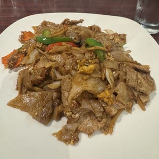 Pad Kee Mao (Drunken Noodles)