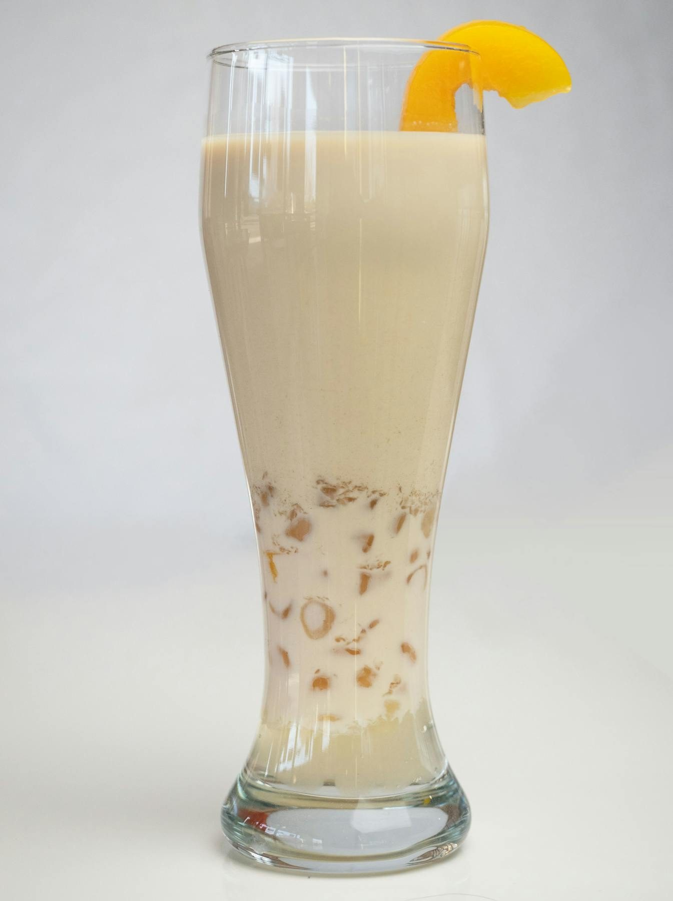 Roasted Oolong Peach Milk Tea.