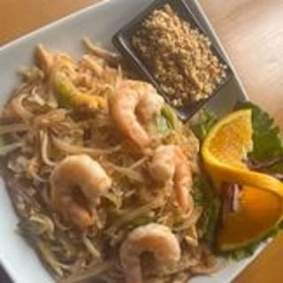Pim's Pad Thai Shrimp