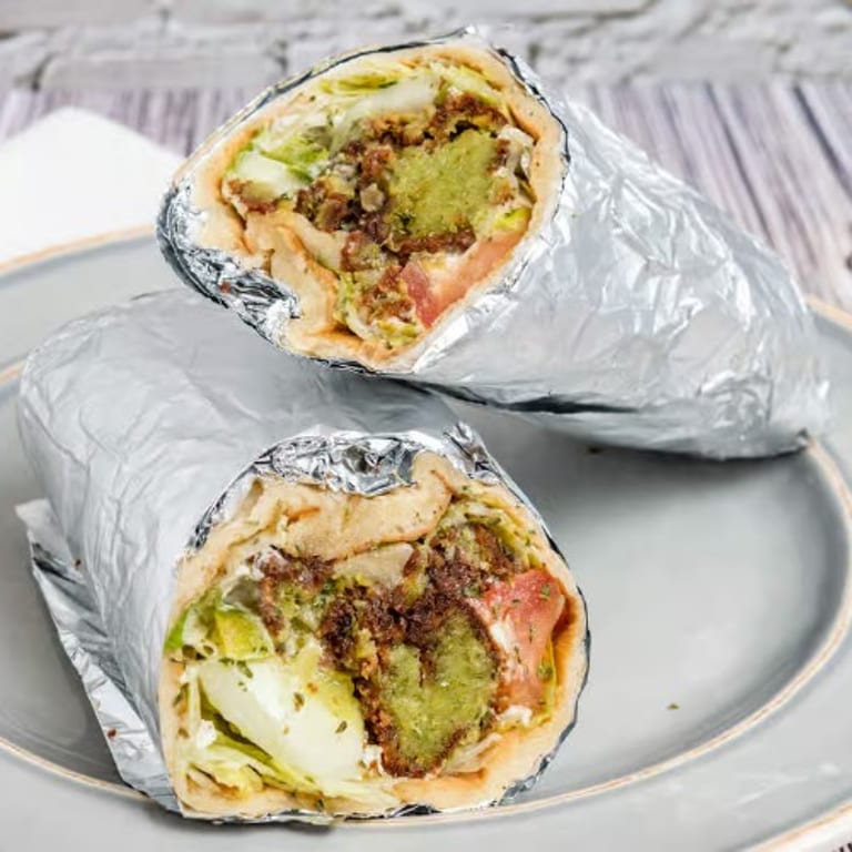 Delicious Breakfast Options at Our Middle Eastern Restaurant