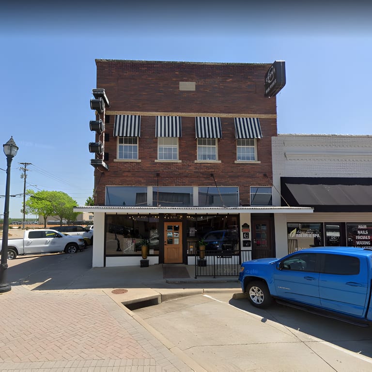 Welcome to Twisted Sisters Tap House