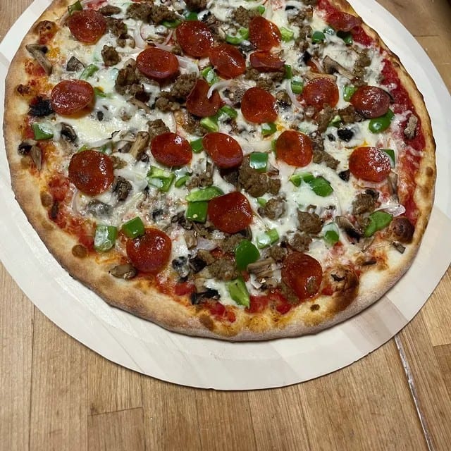 10" GF Fairfield Special Pizza.
