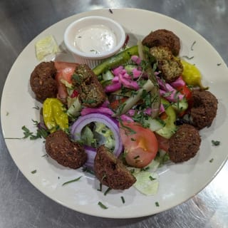 Falafel Salad