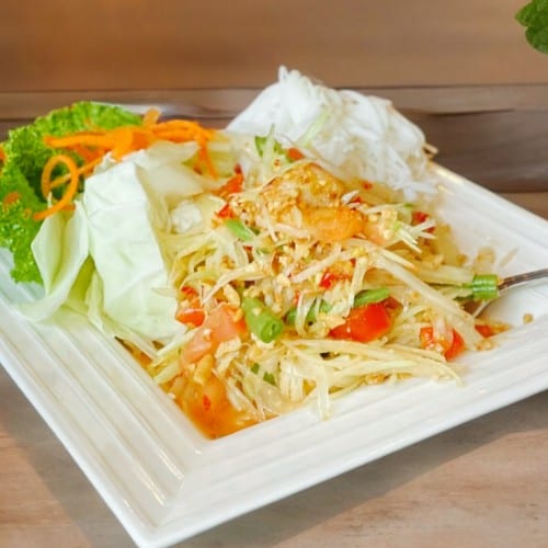 Vegetarian Papaya Salad (Gluten-Free).