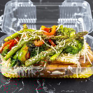 Veggie Delight - Topped with Vegan Gravy Cheese