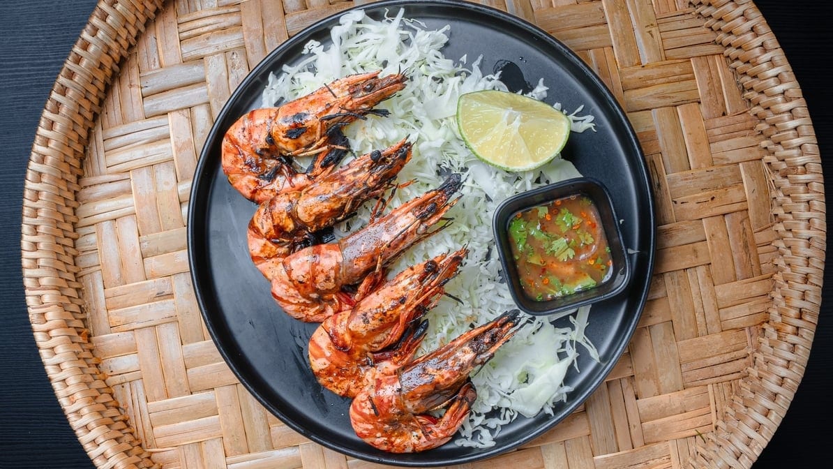 Queen Grilled Shrimp ປີ້ງກູ້ງ.
