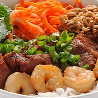 M7 Shrimp, BBQ Pork, and Egg Roll Vermicelli