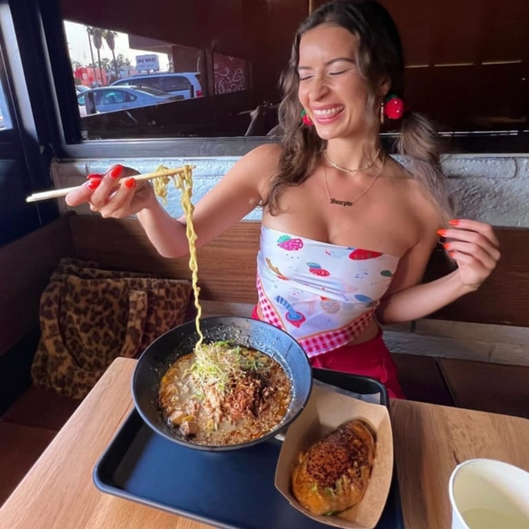 For Food Lovers, Families & Date Nights