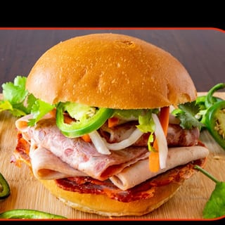 B20. BURGER SPECIAL / BURGER DAC BIET