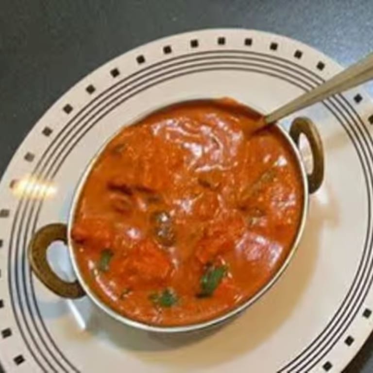 Delicious Curry Creations: Indian, Pakistani, and More