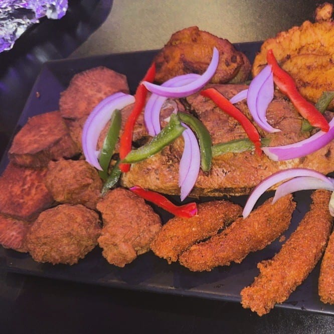 Original Fritay Platter (Beef) & (Pork).
