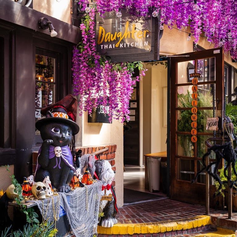 Welcome to Daughter Thai Kitchen