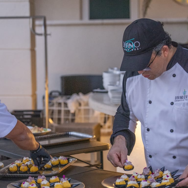 A Team That Understands Events