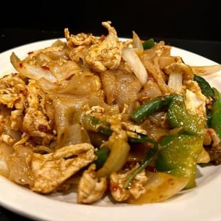 Kee Mao (Drunken Noodles)