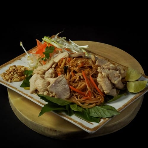 32D Chicken Pad Thai.