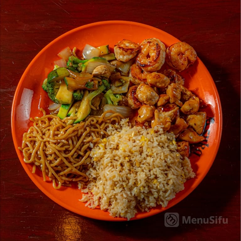 Savor Our Fresh Sushi Selections