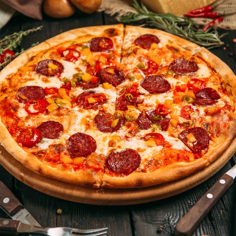 Fresh, Handcrafted Pizza