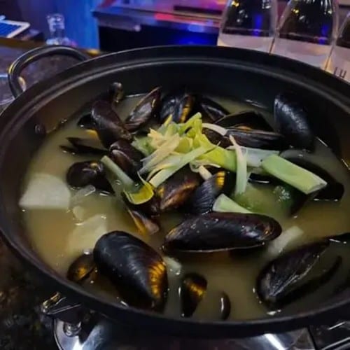 Mussel Soup 흥합탕.