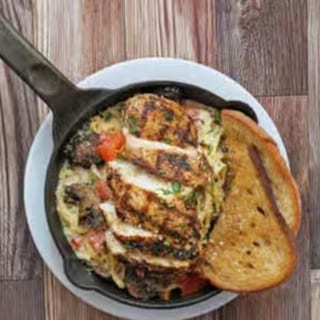 Blackened Chicken Alfredo Pasta