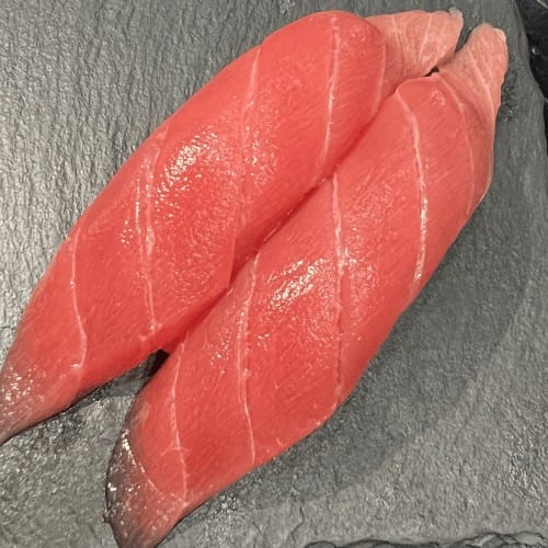 Maguro Nigiri.