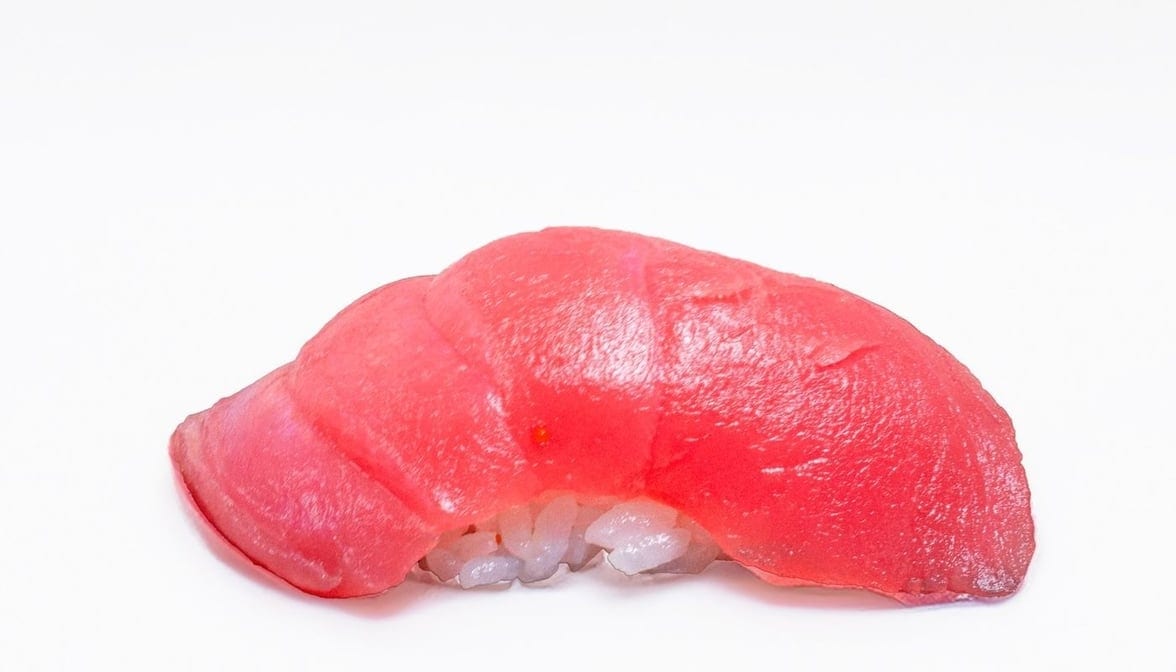 N2 Nigiri Ahi/2Pcs / Raw Fish.