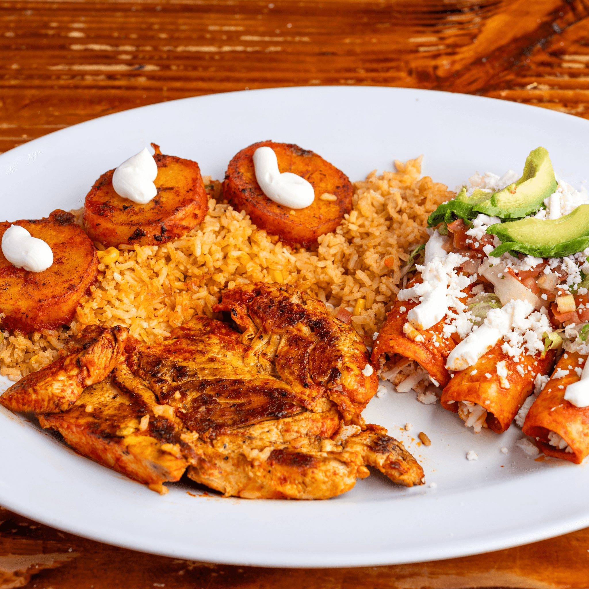 Enchiladas Tapatias.