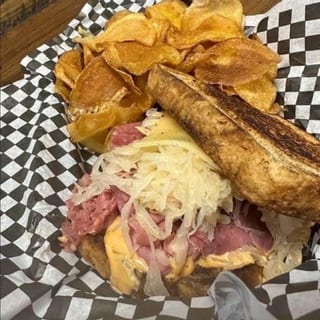 REUBEN SANDWICH