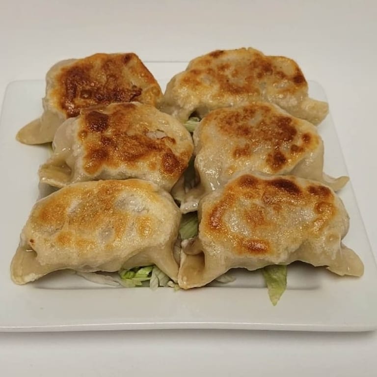 Naan: A Must-Try with Curry and Tandoori