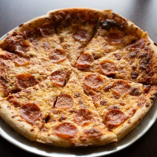 Large Pepperoni Pizza