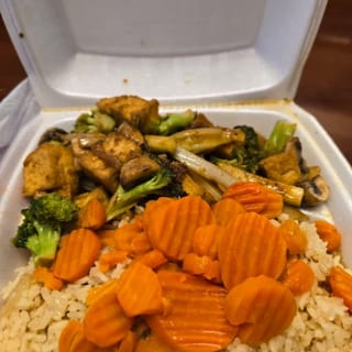 B10. Tofu Entree
