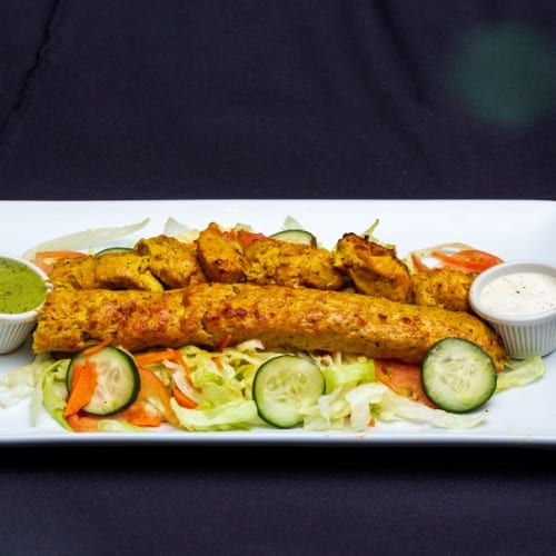 Lamb & Kobeeda Chicken Platter.