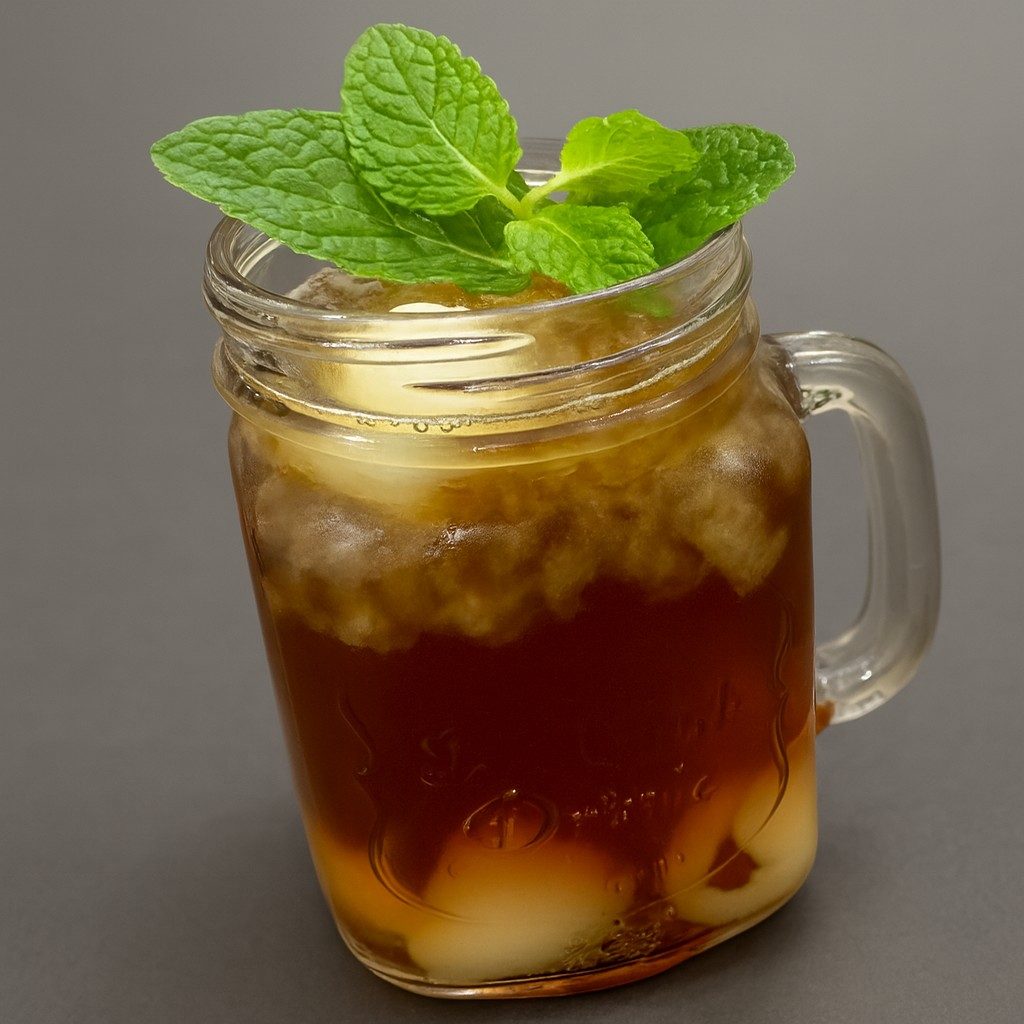 B5. Lychee Iced Tea.
