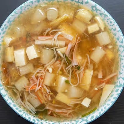 F17. Thailand Style Soup.