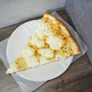 White NY Style Thin Crust Pizza (Small (6 Slices))