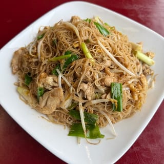 Pad Mee "Thai Angel Noodles"