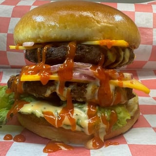 Double-Decker Spicy Cheese Burger 