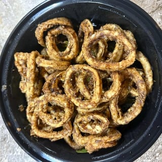 Balsamic fried calamari