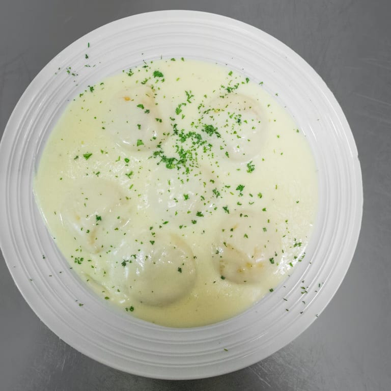 Tasty Tortellini Delights: Italian Pasta Favorites