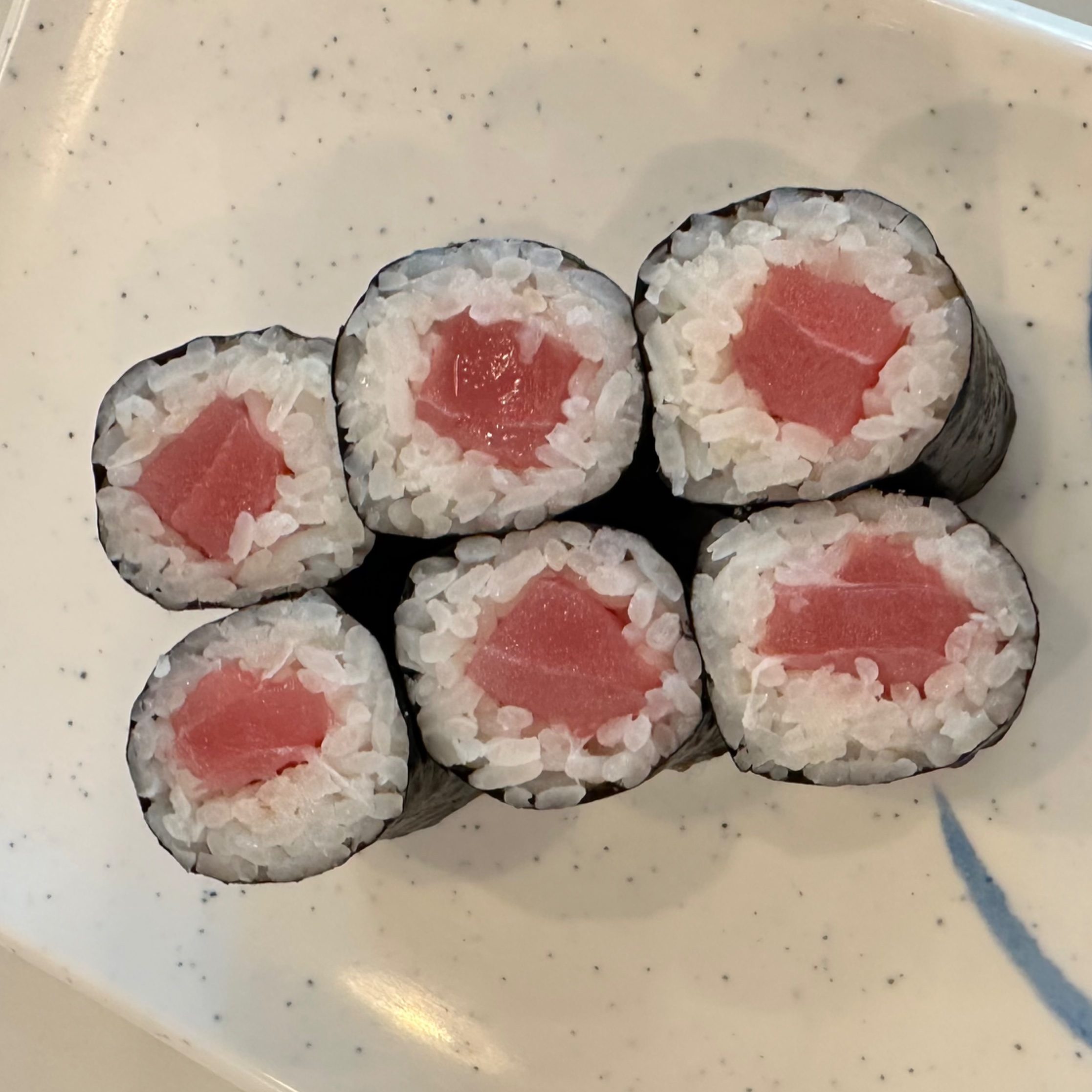 Tuna Roll.