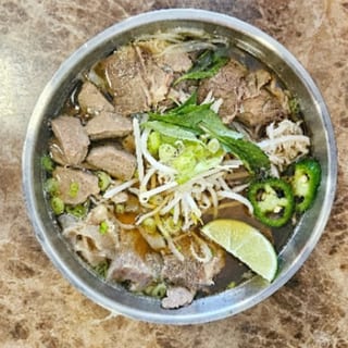 P1. Đặc Biết / 特別牛肉粉 (Large Only)