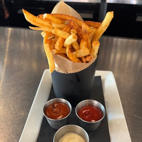 Frites.