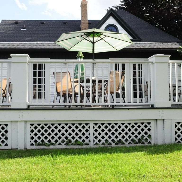 What Makes The Elmwood Inn Special