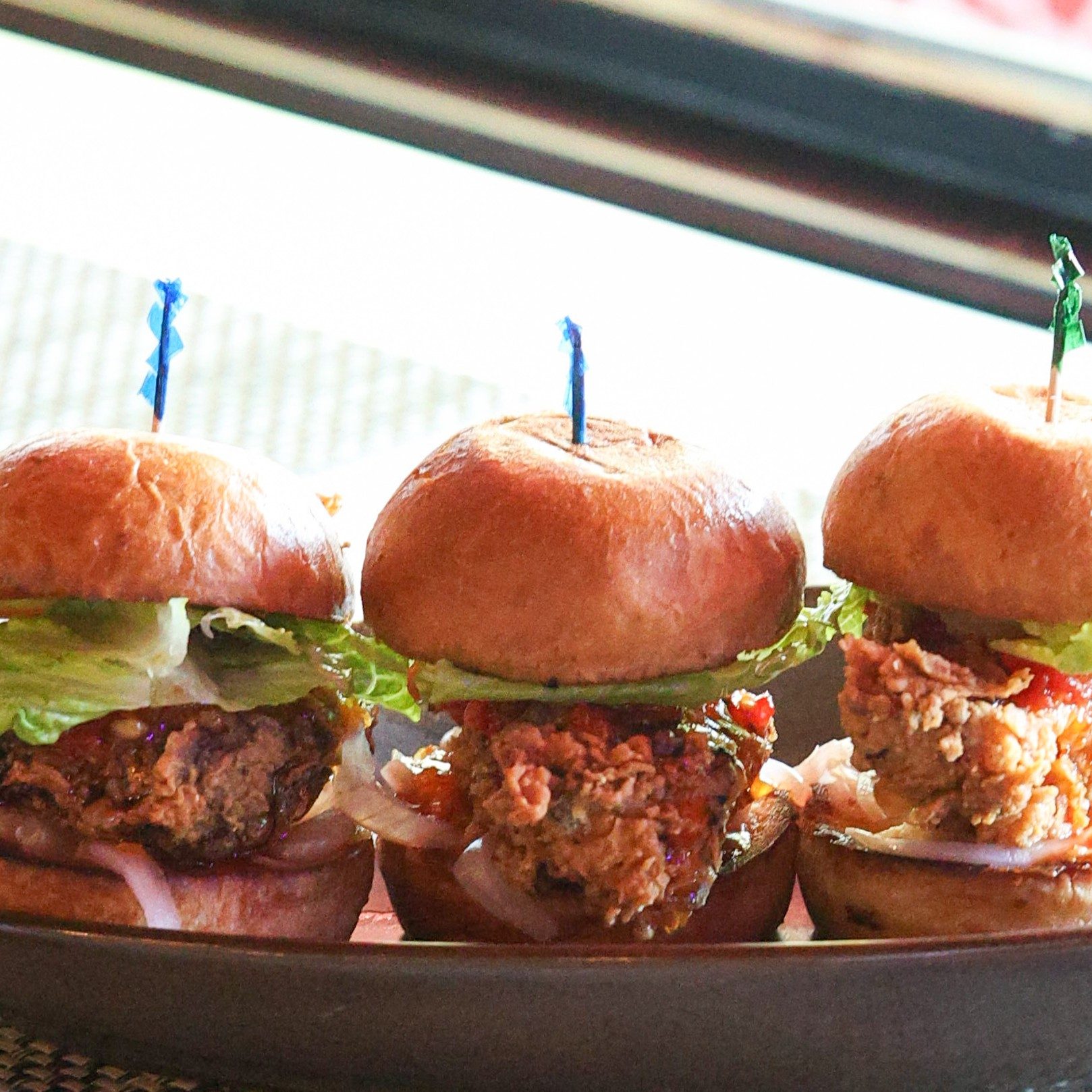 Chicken sliders (3).