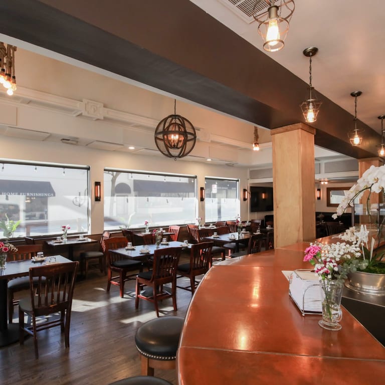 Why You Should Visit Red Rooster Brick Oven